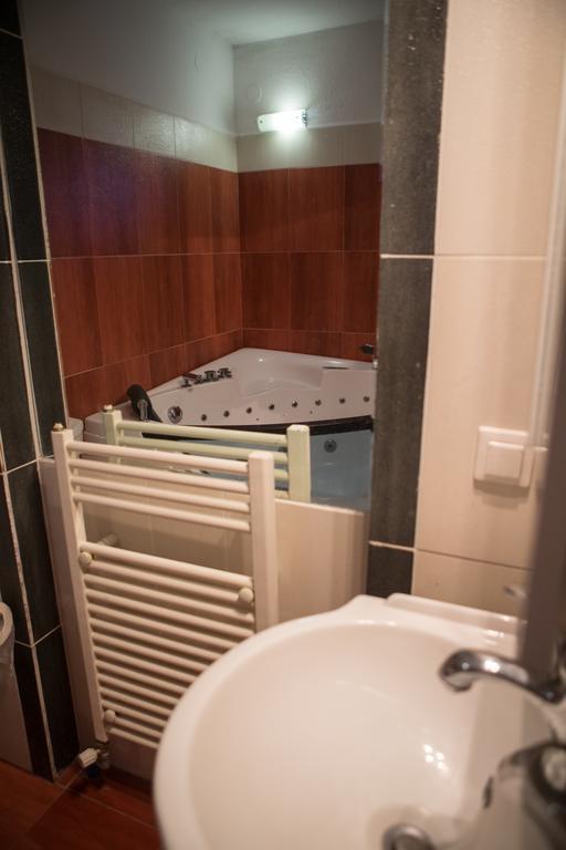 Voras Apartments Loutraki  Bagian luar foto